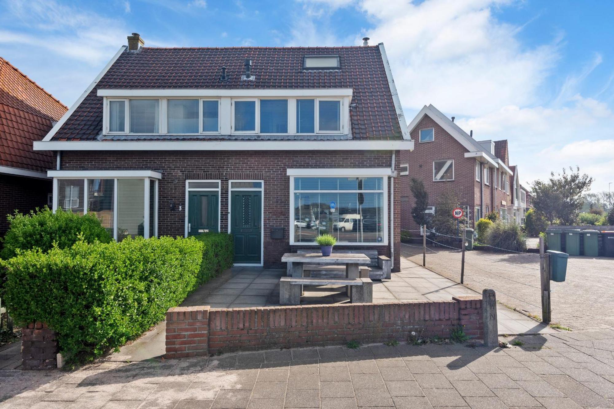 Wijkiki Surf House Lägenhet Wijk aan Zee Exteriör bild