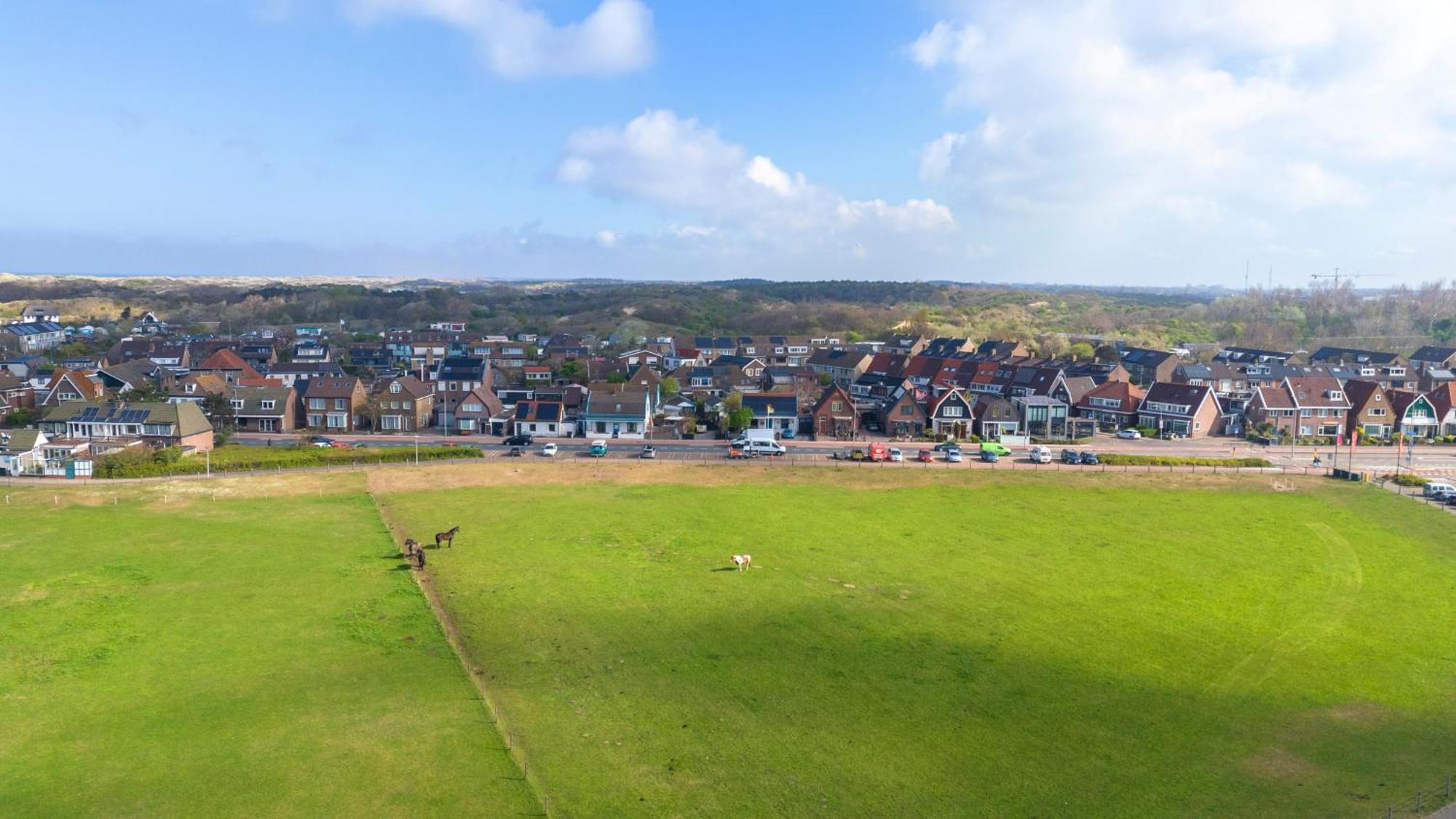 Wijkiki Surf House Lägenhet Wijk aan Zee Exteriör bild