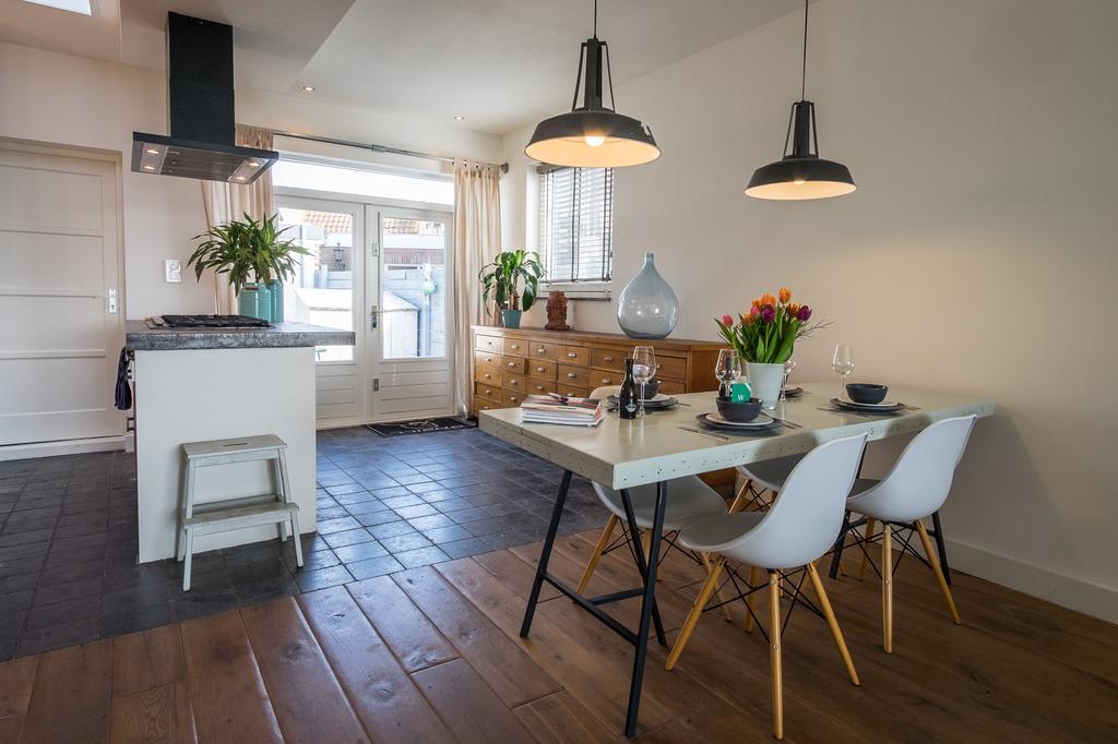 Wijkiki Surf House Lägenhet Wijk aan Zee Exteriör bild